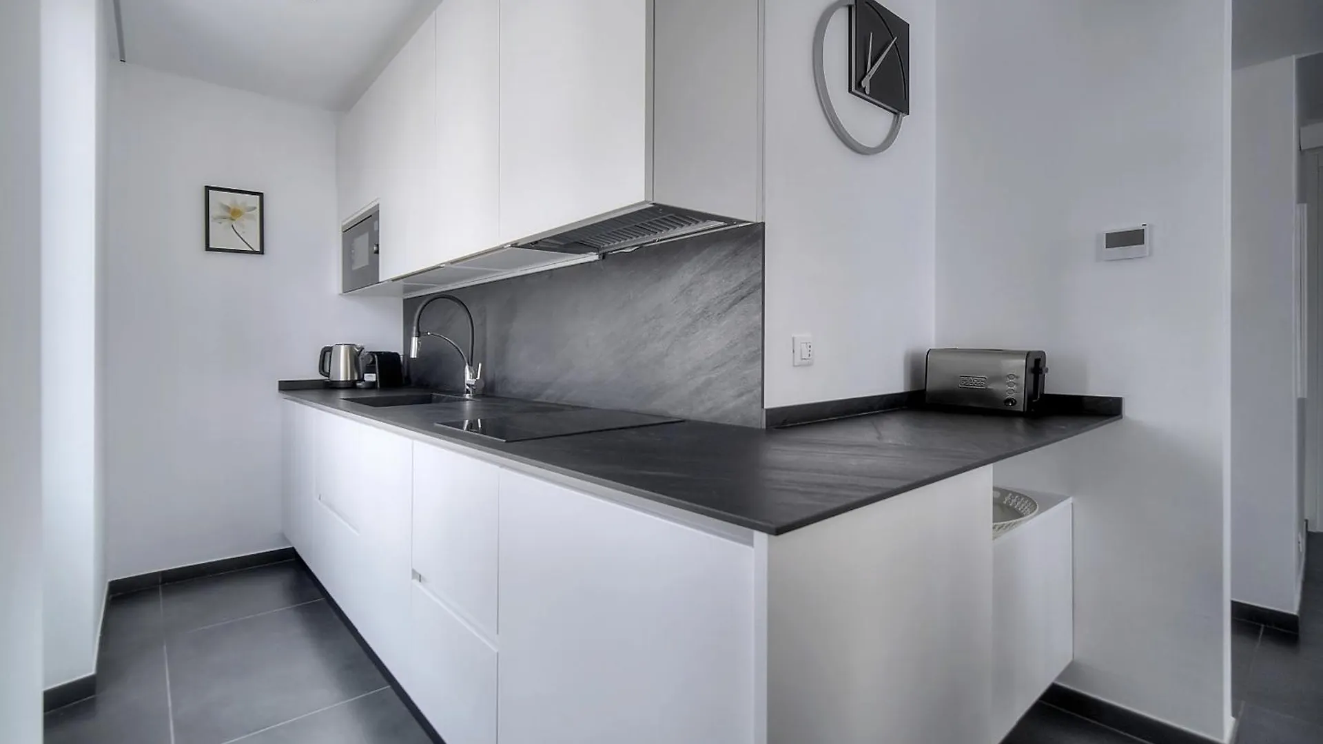 דירות קאן Grand 2 Pieces Moderne Carre D Or A1B205