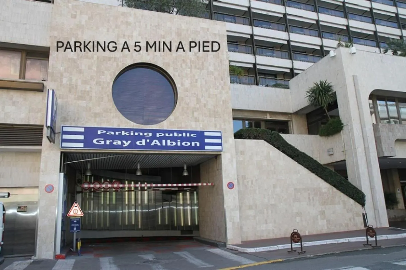דירות קאן Grand 2 Pieces Moderne Carre D Or A1B205